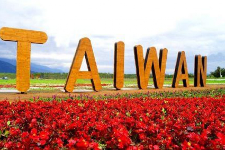  Cao Hùng - Đài Trung - Đài Bắc: 08,17,24/11 - 01,08,15,22/12